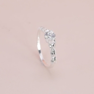 Nhẫn bạc nữ bản nhỏ đính đá đẹp NN0523 Nhẫn bạc nữ bản nhỏ đính đá đẹp NN0523