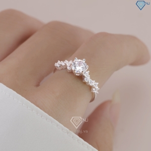 Nhẫn bạc nữ cách điệu đính đá NN0524 - Trang Sức TNJ Nhẫn bạc nữ cách điệu đính đá NN0524 - Trang Sức TNJ