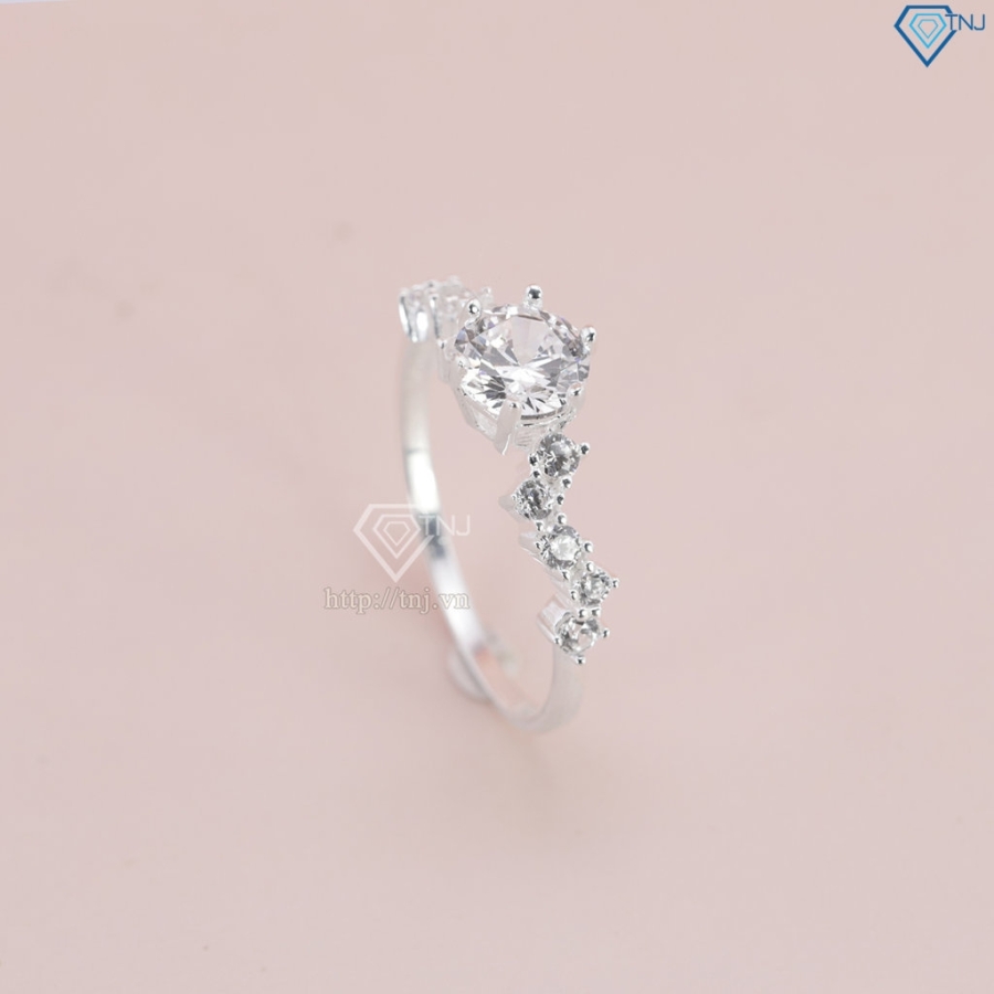 Nhẫn bạc nữ cách điệu đính đá NN0524 - Trang Sức TNJ Nhẫn bạc nữ cách điệu đính đá NN0524 - Trang Sức TNJ