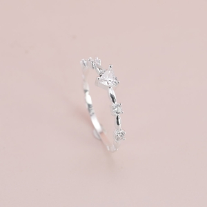 Nhẫn bạc nữ hình trái tim đính đá giá rẻ NN0525 Nhẫn bạc nữ hình trái tim đính đá giá rẻ NN0525