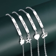 Lắc tay bạc nữ khắc tên theo yêu cầu giá rẻ LTN0438