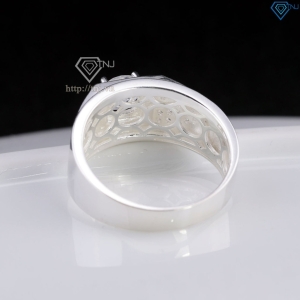 Nhẫn nam bạc hoạ tiết hình tam giác đính đá NNA0869