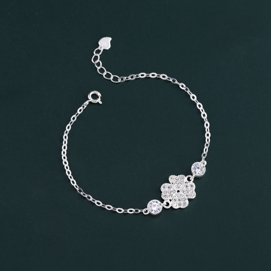 Lắc tay cỏ 4 lá may mắn đính đá LTN0363