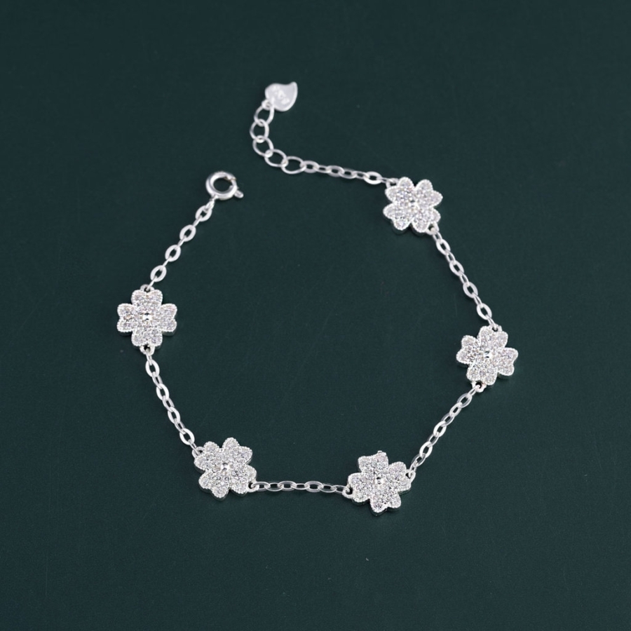 Lắc tay cỏ 4 lá may mắn đính đá LTN0411