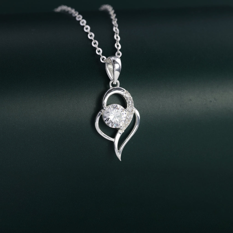 Dây chuyền trái tim đính đá bằng bạc DCN0529