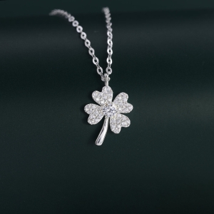 Dây chuyền cỏ 4 lá đính đá giá rẻ DCN0647