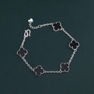 Lắc tay bạc nữ cỏ 4 lá đính đá đen LTN0439