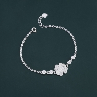 Lắc tay cỏ 4 lá may mắn đính đá giá rẻ LTN0386