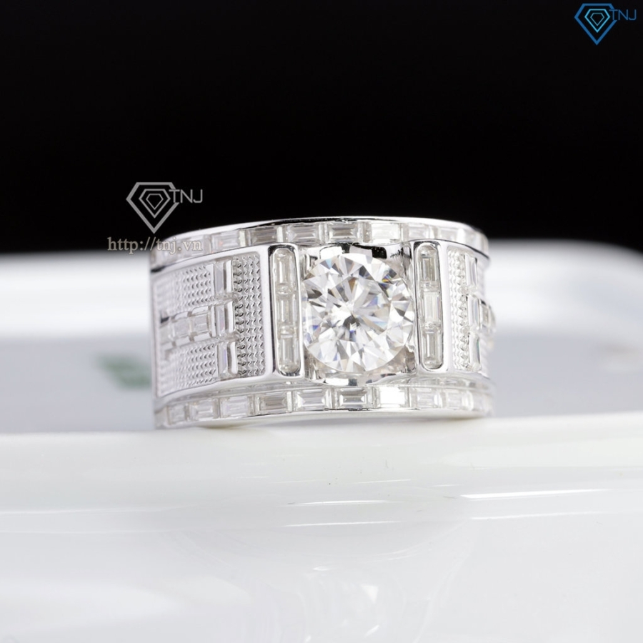 Nhẫn Moissanite nam chữ T đính kim cương 8.0mm NNAM0249