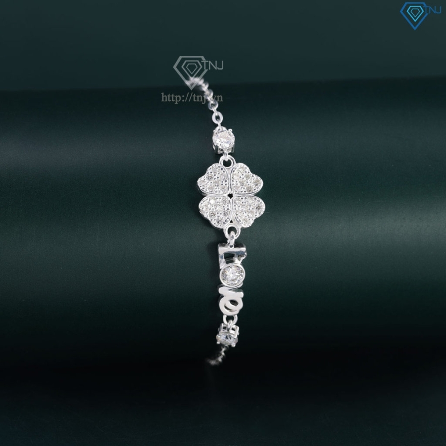 Lắc tay cỏ 4 lá chữ Love đính full kim cương Moissanite 4.0mm LTNM0025