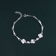 Lắc tay cỏ 4 lá may mắn đính kim cương Moissanite 4.0mm - Kiểm định GRA LTNM0027