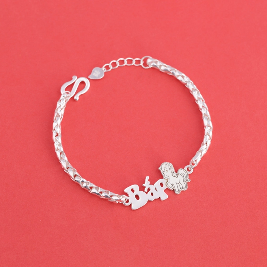 Lắc tay bạc cho bé khắc tên hình con ngựa LTT0202