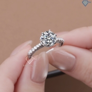 Nhẫn nữ Moissanite sang trọng đính kim cương 8.0mm NNM0003