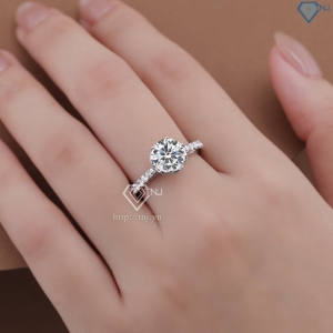 Nhẫn nữ Moissanite sang trọng đính kim cương 8.0mm NNM0003