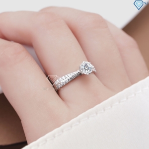 Nhẫn nữ Moissanite đính kim cương sang trọng 5.5mm NNM0020