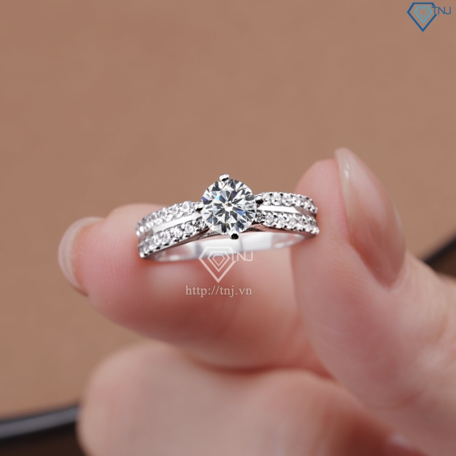 Nhẫn bạc nữ Moissanite đẹp đính kim cương 6.0mm NNM0017