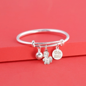 Lắc bạc dạng kiềng cho bé sơ sinh khắc tên hình con ngựa LTT0212
