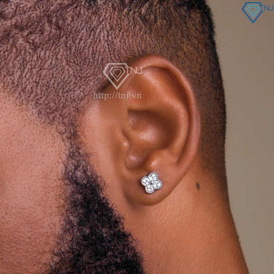 Bông tai bạc nam hình cỏ 4 lá đính đá BTA0117 - Trang Sức TNJ