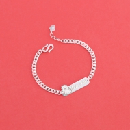 Lắc bạc cho bé khắc tên hình con ngựa đẹp LTT0218