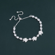 Lắc tay bạc cho nữ cỏ  4 lá may mắn đính đá dây rút LTN0446