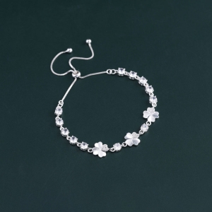 Lắc tay bạc cho nữ cỏ 4 lá may mắn đính đá dây rút LTN0451