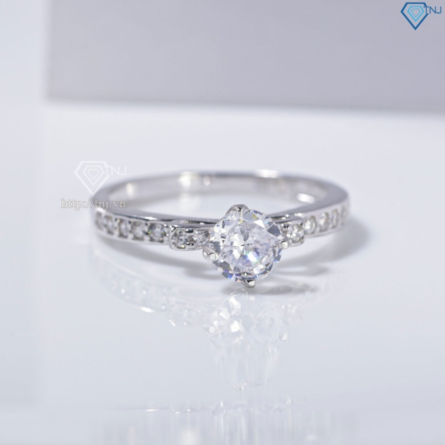 Nhẫn bạc nữ hoạ tiết hình chiếc nơ xi kim đính đá NN0532-XK