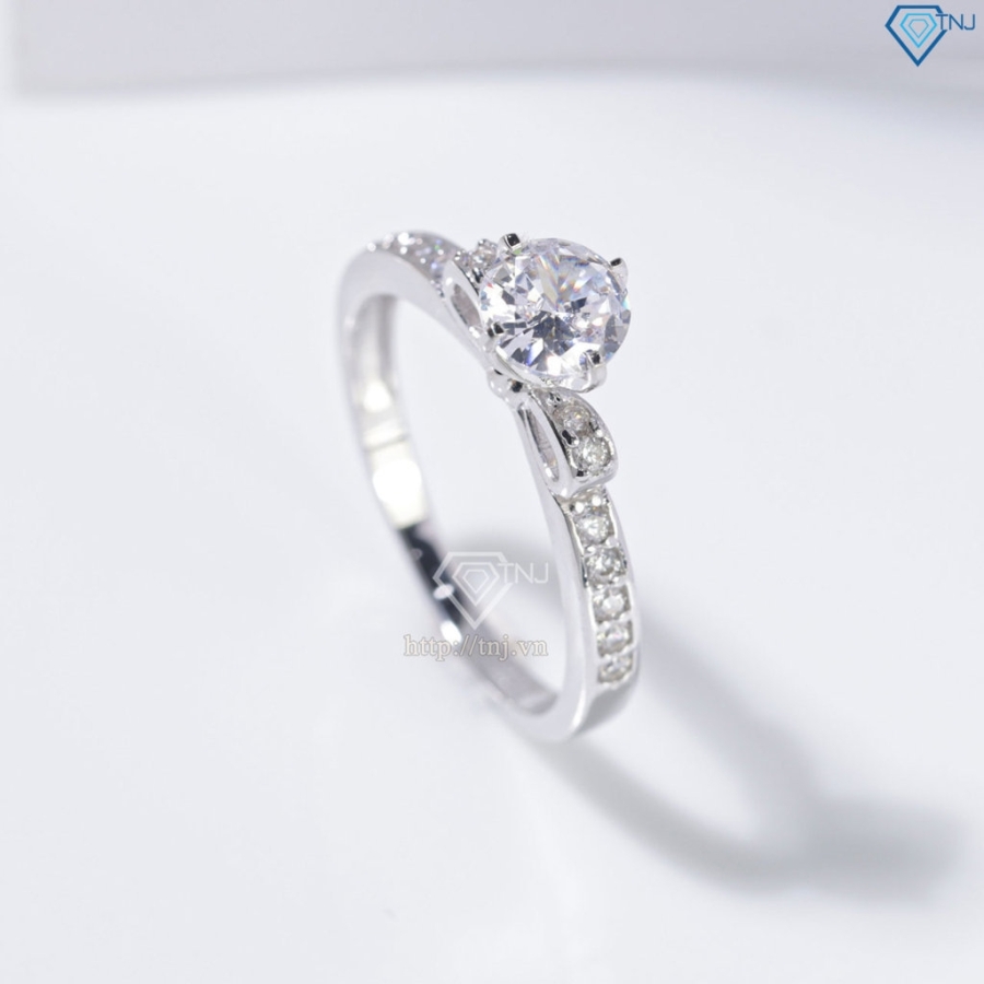 Nhẫn bạc nữ hoạ tiết hình chiếc nơ xi kim đính đá NN0532-XK