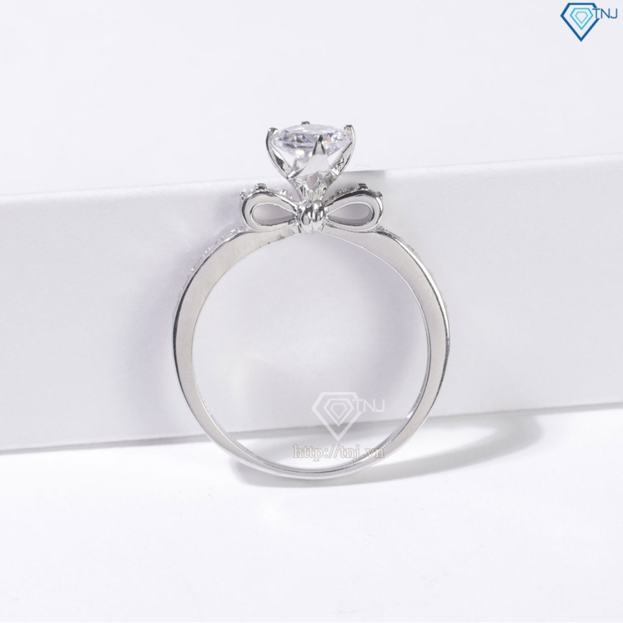 Nhẫn bạc nữ hoạ tiết hình chiếc nơ xi kim đính đá NN0532-XK