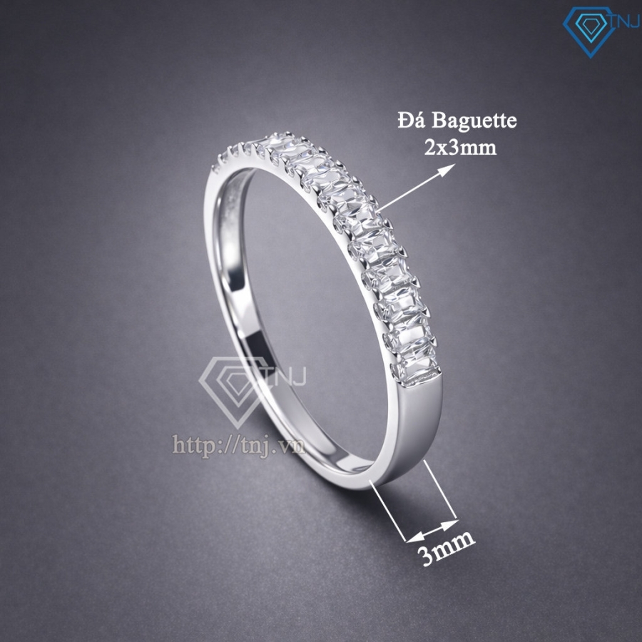 Nhẫn bạc nữ dạng tròn xi kim đính đá Baguette NN0537-XK
