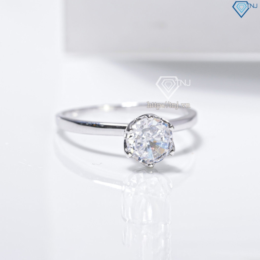 Nhẫn bạc nữ đơn giản xi kim đính đá NN0549-XK
