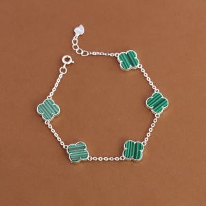 Lắc tay bạc nữ cỏ 4 lá đính đá xanh LTN0439