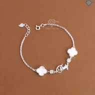 Lắc tay bạc nữ hình cỏ 4 lá trắng khắc tên theo yêu cầu LTN0455