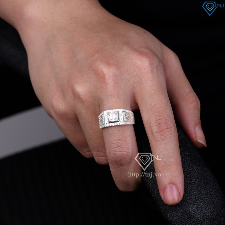Nhẫn nam bạc hoạ tiết kẻ caro cách điệu NNA0890