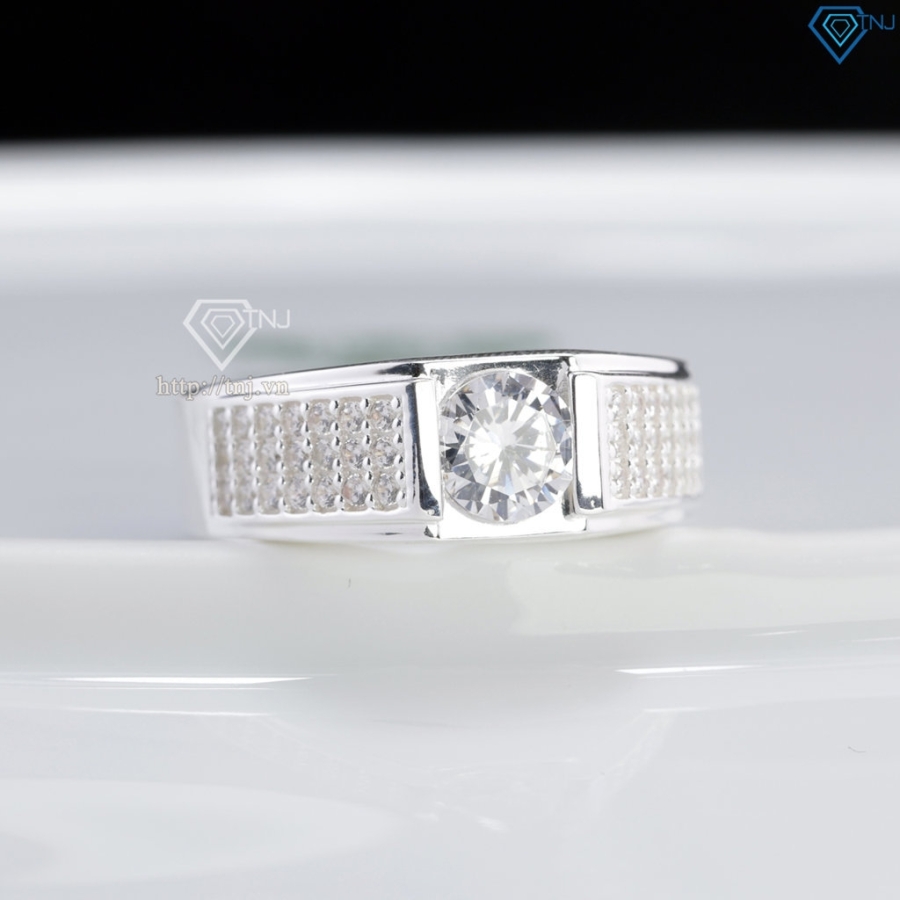 Nhẫn nam bạc đính đá chìm bản nhỏ NNA0892