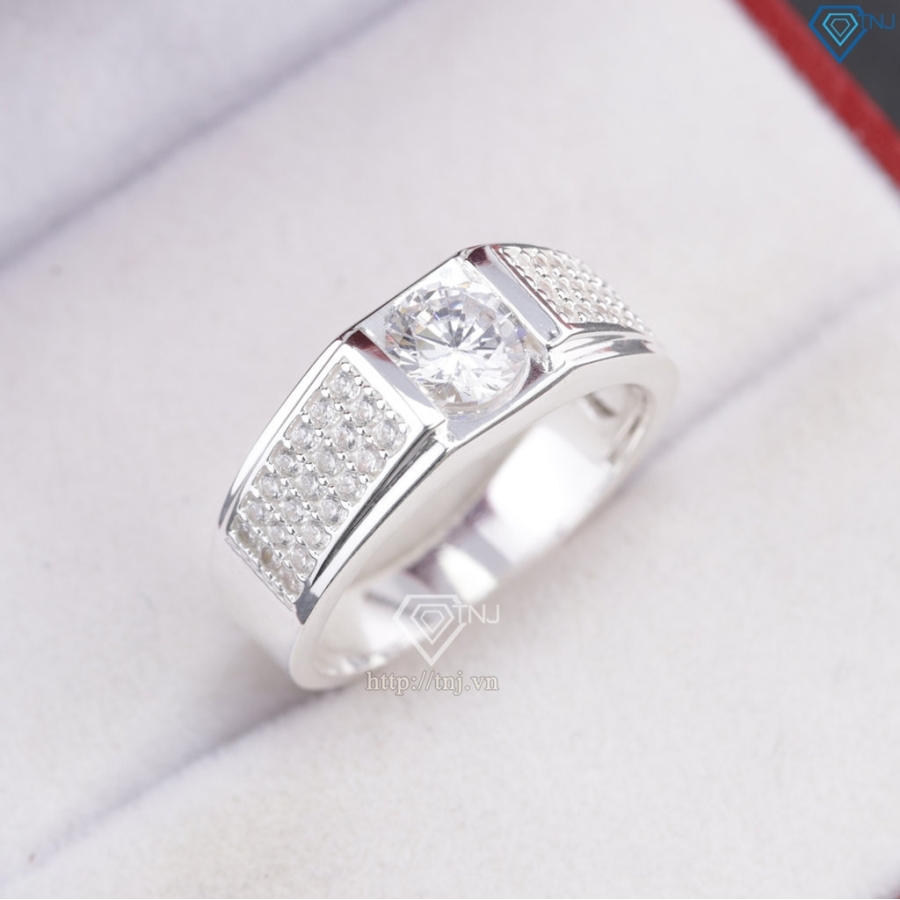 Nhẫn nam bạc đính đá chìm bản nhỏ NNA0892