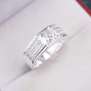 Nhẫn nam bạc đính đá chìm bản nhỏ NNA0893