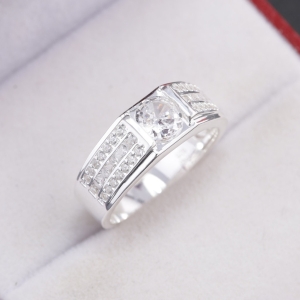 Nhẫn nam bạc đính đá chìm bản nhỏ NNA0893