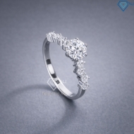 Nhẫn nữ Moissanite cách điệu đính kim cương 6.0mm NNM0097