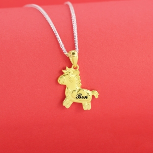 Dây chuyền cho bé hình con ngựa vàng khắc tên DCT0137