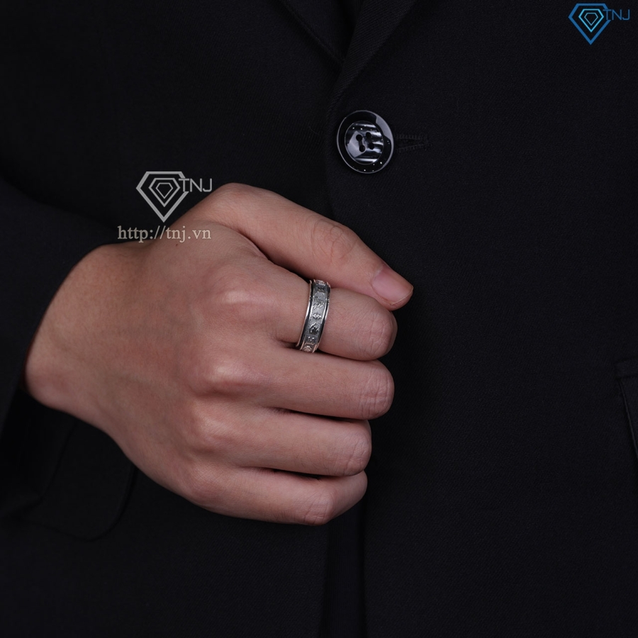 Nhẫn nam bạc đính đá chìm bản nhỏ NNA0892