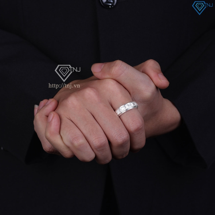 Nhẫn bạc nam Om Mani Padme Hum xoay bản nhỏ NNA0883 - Trang sức TNJ