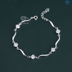 Lắc tay bạc nữ đính đá thiết kế uốn lượn tinh tế LTN0457