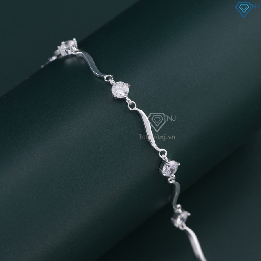 Lắc tay bạc nữ đính đá thiết kế uốn lượn tinh tế LTN0457