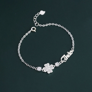 Quà 8 3 cho người yêu lắc tay bạc nữ hình cỏ 4 lá khắc tên theo yêu cầu LTN0328