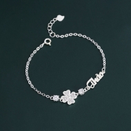 Quà 8 3 cho người yêu lắc tay bạc nữ hình cỏ 4 lá khắc tên theo yêu cầu LTN0328