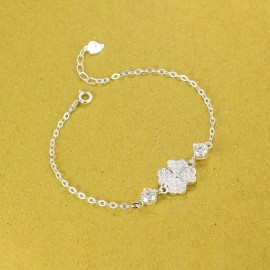 Quà 8 3 cho người yêu lắc tay cỏ 4 lá đính full kim cương LTNM0004