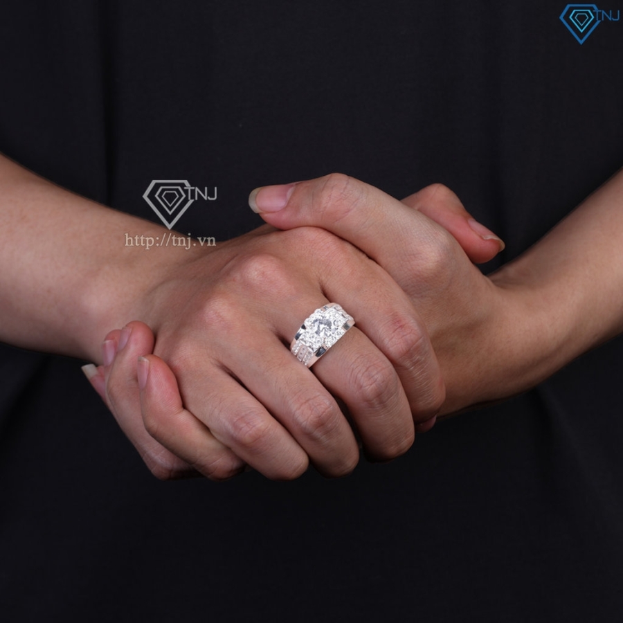 Nhẫn nam bạc 925 cách điệu đính đá đẹp NNA0898