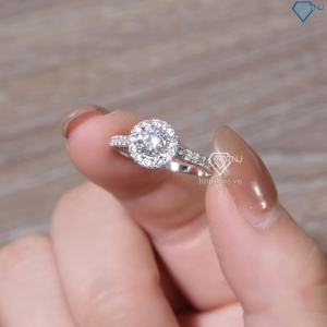 Nhẫn bạc nữ xi kim mặt tròn đính đá NN0554-XK