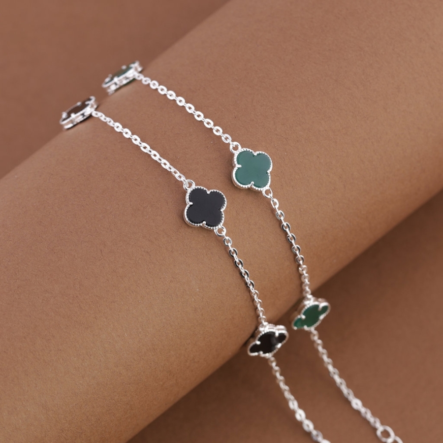 Lắc tay bạc nữ cỏ 4 lá đính đá đen bé LTN0460