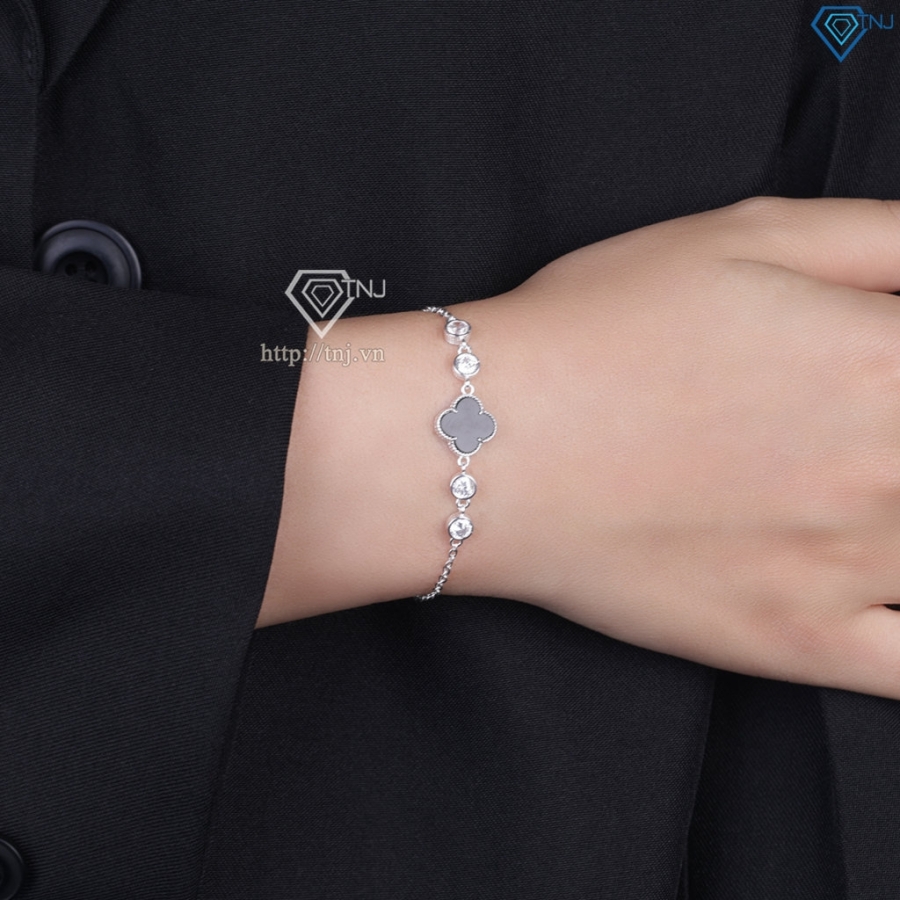 Lắc tay bạc nữ cỏ 4 lá đính đá theo mệnh LTN0461 Trang Sức TNJ